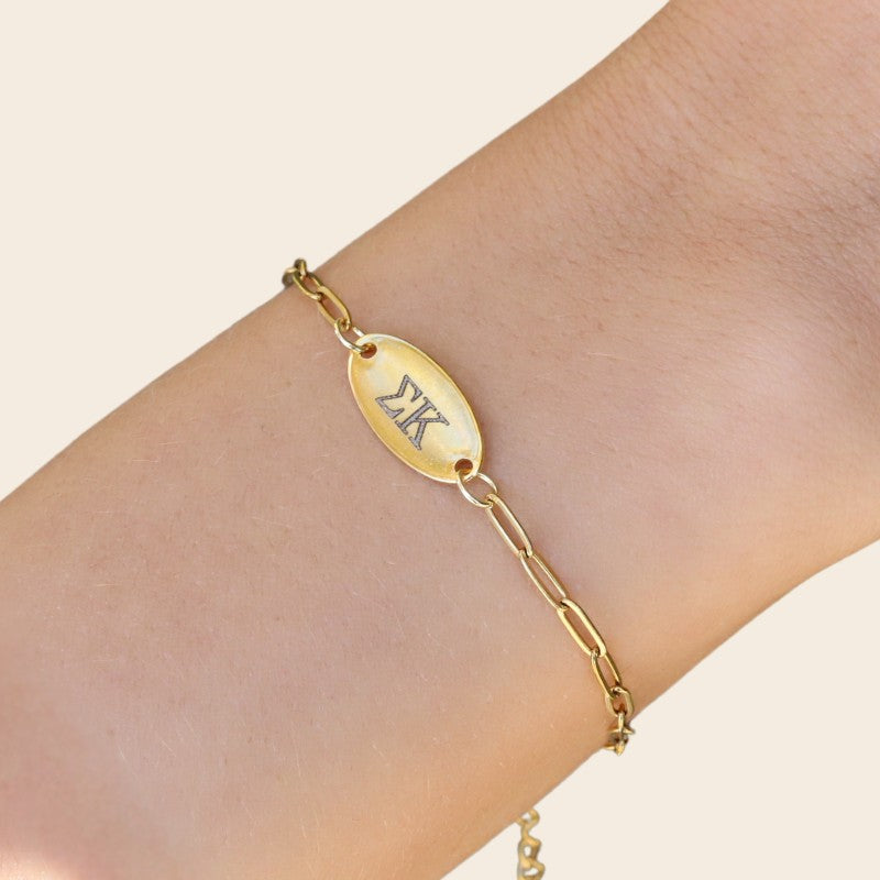 Sigma Kappa Sorority Bracelet – Gold-Plated Paper Clip Style, Modeled on Hand